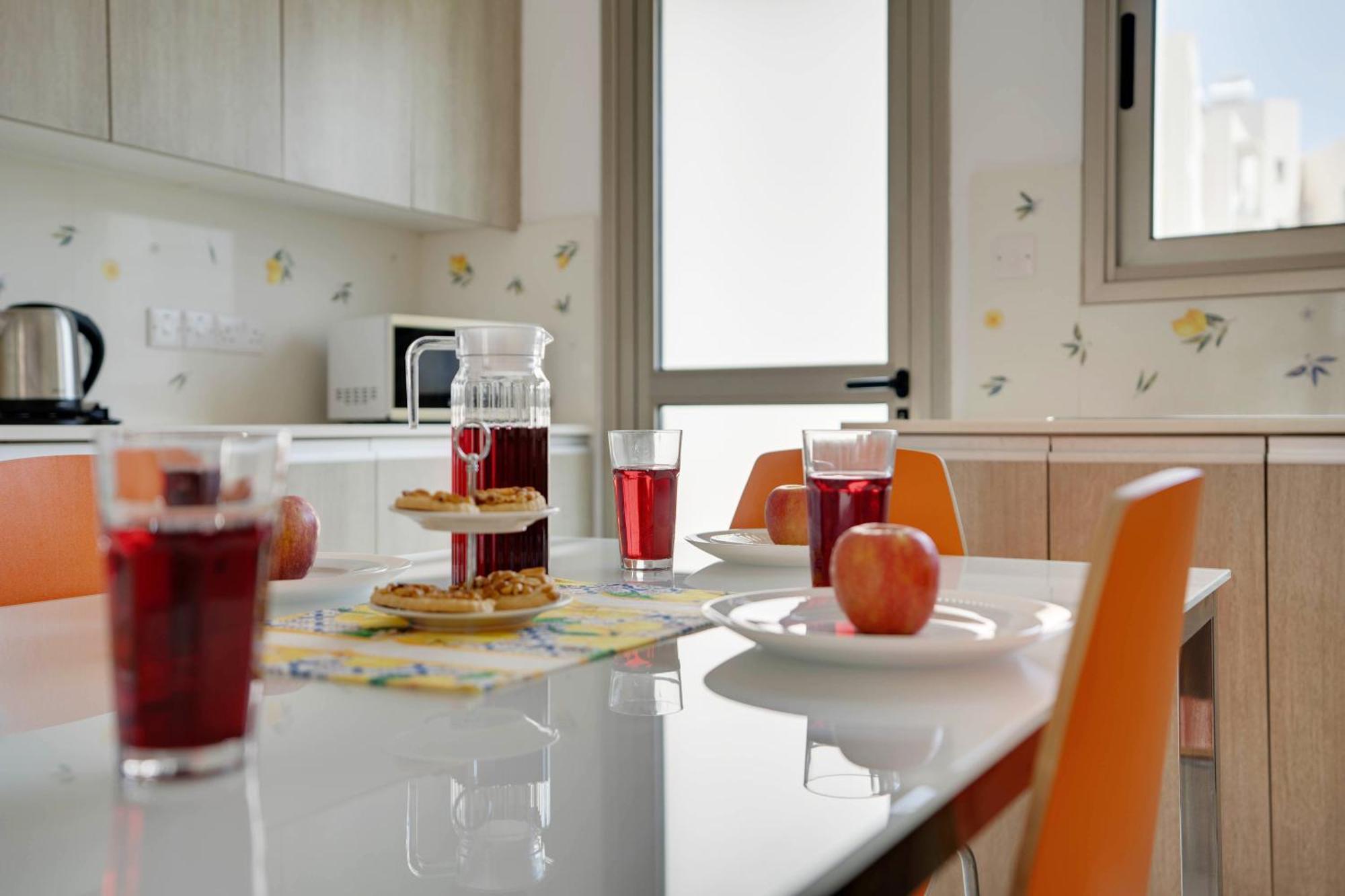 Lemon Paradise City Centre 200M From Beach لارنكا المظهر الخارجي الصورة
